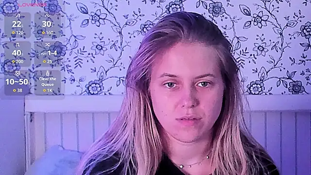 AngelAnty Show in webcam