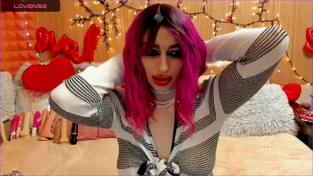 Diamond_Jennyn Webbikameraesitys