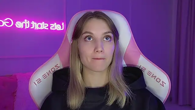 StacyEvances Chat XXX in diretta