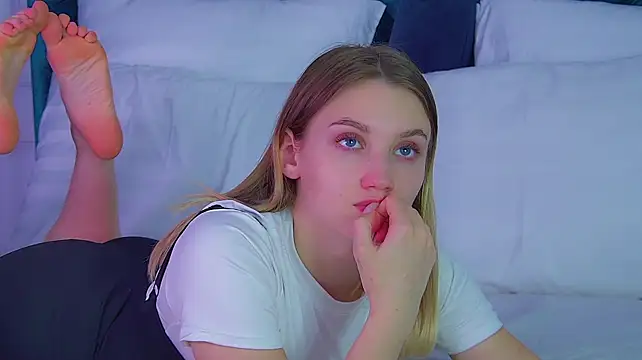 Chat +18 de StacyEvances ao vivo