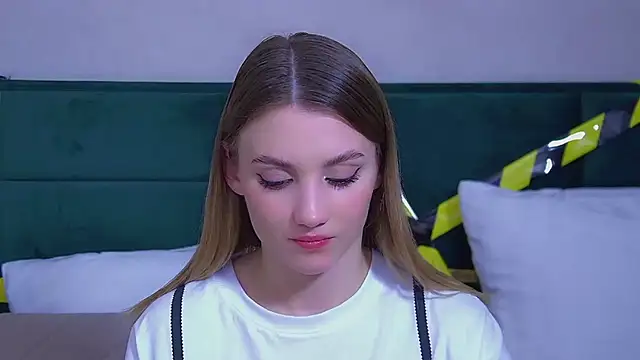 StacyEvances' Live XXX Chat
