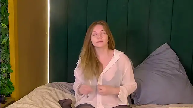 VeraHaze's Webcam Show