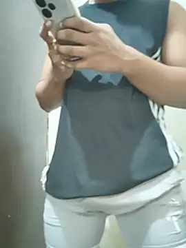 Show modela _urr_daddy na web-kameri