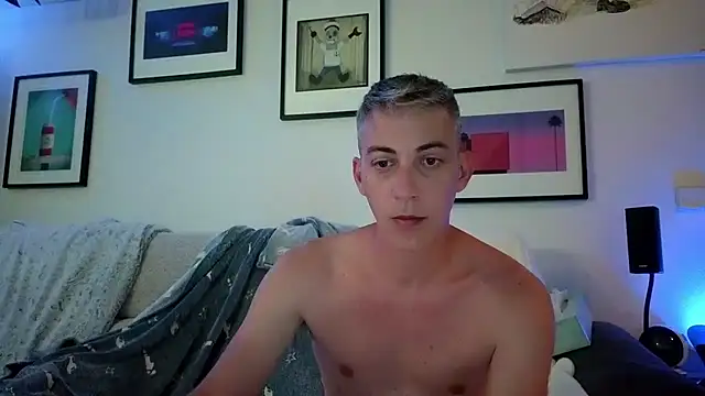 1Hugo1 Pertunjukan Webcam