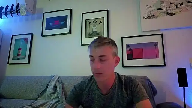 1Hugo1 Шоу с уебкамера