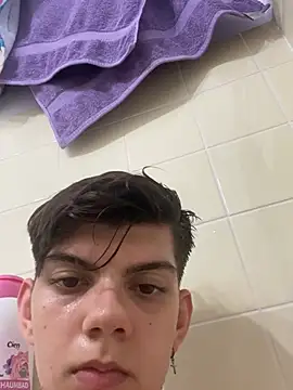 Cos_minn Webcam-Show