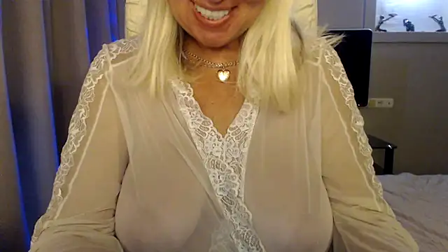 DolceNatali's Webcam Show