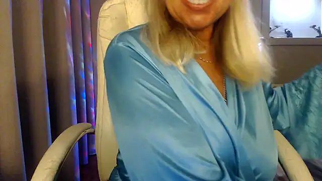 DolceNatali live XXX chat