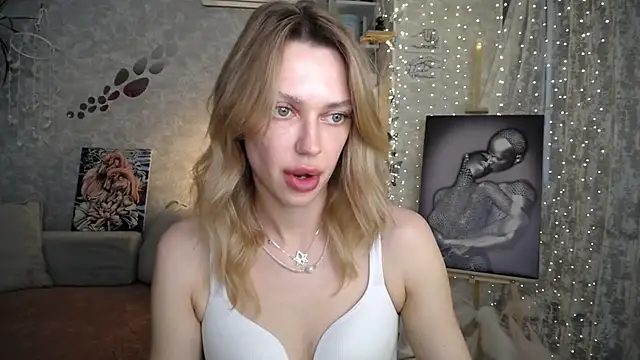 NickyAdamidi's Live XXX Chat