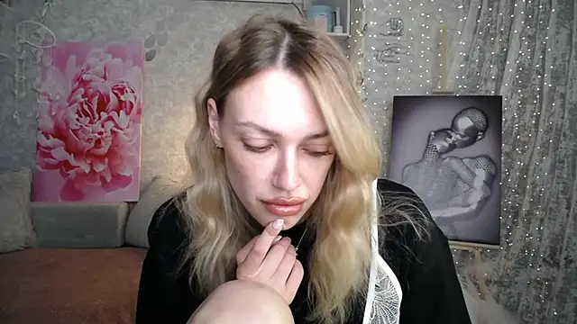 Chat XXX Live NickyAdamidi