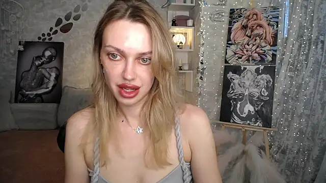 NickyAdamidi Live XXX-chat