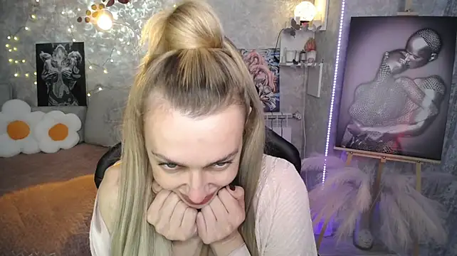 NickyAdamidi élő XXX-chatje