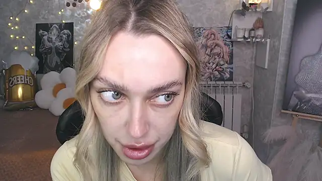 Chat XXX en directo de NickyAdamidi