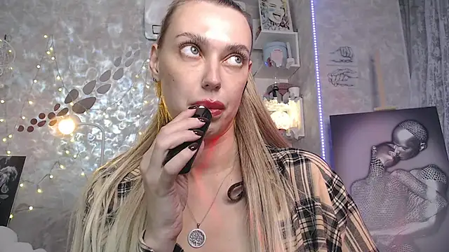 Chat +18 de NickyAdamidi ao vivo