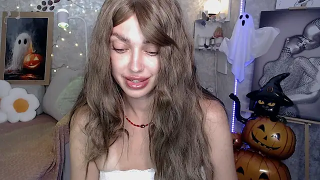 NickyAdamidi Show in webcam