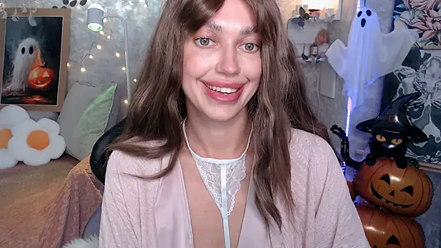 Show modela NickyAdamidi na web-kameri