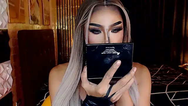 Show de MassiveCockTrans na webcam