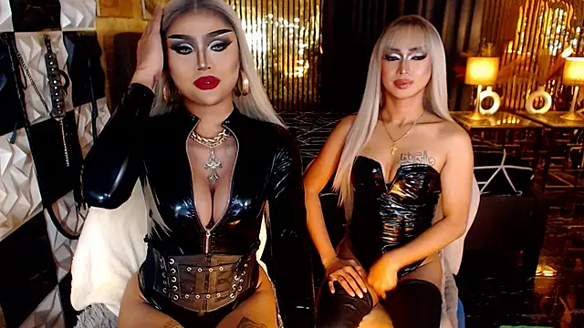 Webkamerová show MassiveCockTrans