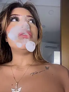 MystiqueXXX Adlı Modelin Web Kamerası Şovu