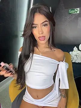 MystiqueXXX Webcam-Show
