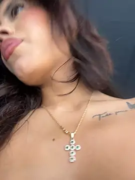 MystiqueXXX Webcam-Show