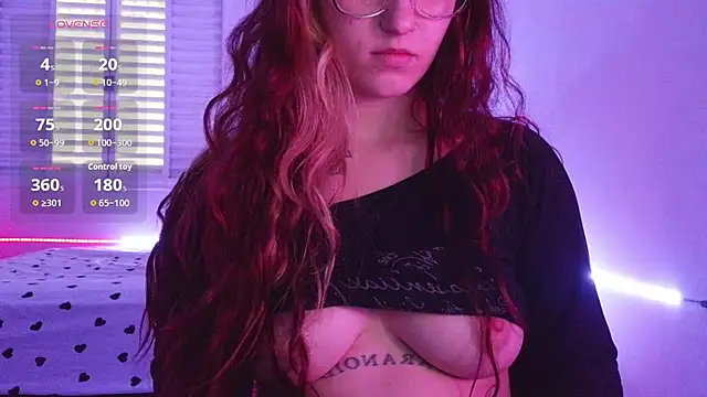 astarthe_ Adlı Modelin Canlı XXX Sohbeti