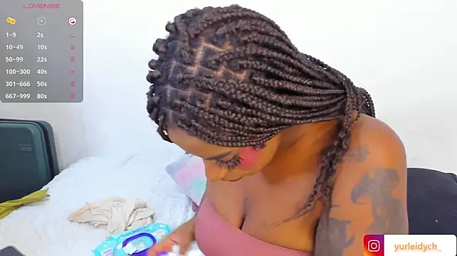 عرض كام Brandy_brown_