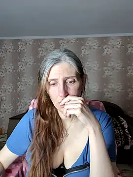 צ'אט XXX בשידור חי של CandiCole
