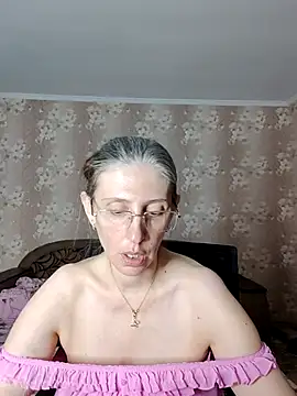 Chat +18 de CandiCole ao vivo