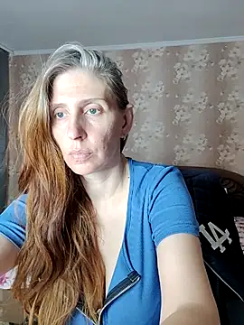 CandiCole Adlı Modelin Canlı XXX Sohbeti