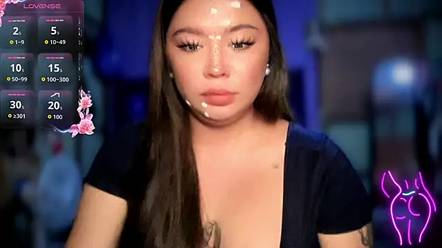 Hottie_Cassieのウェブカメラショー