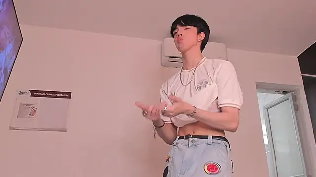 AerumChae Show in webcam