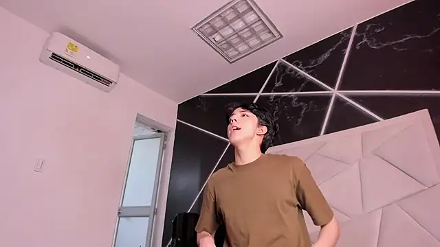 AerumChae Шоу с уебкамера