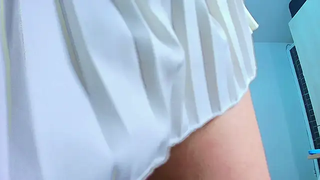 naomi_diamond_'s Webcam Show