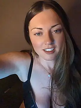 GoddessHalle Live XXX Chat