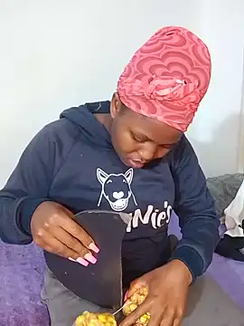 SweetHoney21_'s Webcam Show