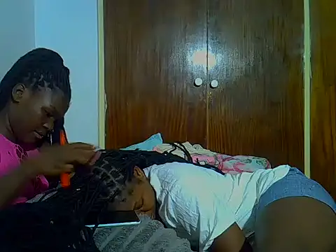 SweetHoney21_ webkamerás műsora