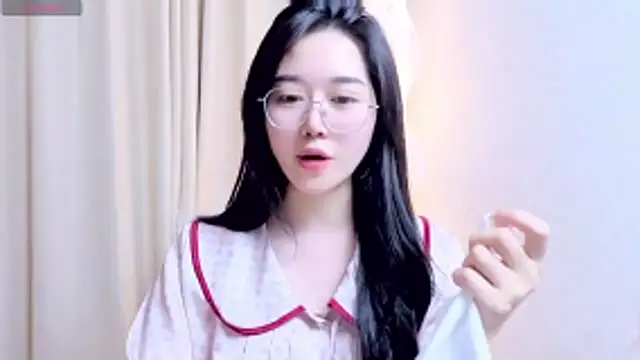 Miu-999 Obrolan Langsung XXX