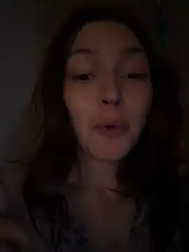 Rinamay_ Pertunjukan Webcam