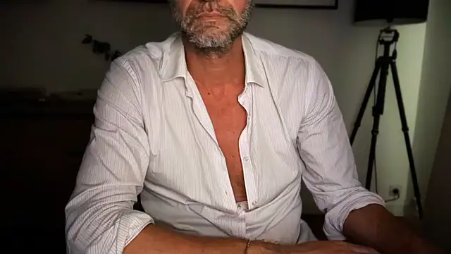 הופעת וובקאם של mecchaude