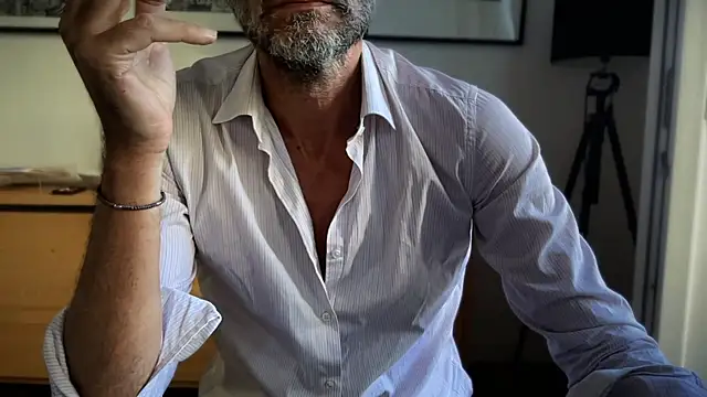 mecchaude webcam show