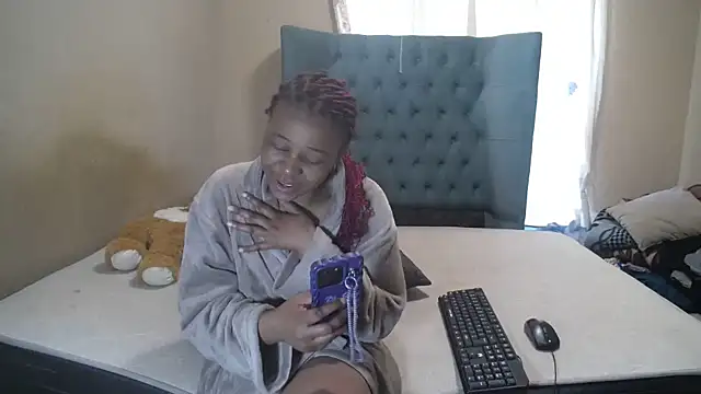 EbonyEssence webcam show