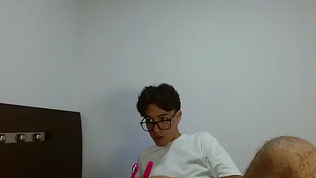 Show modela Austinreedss na web-kameri