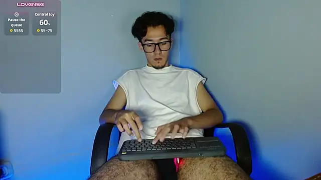 Show modela Austinreedss na web-kameri