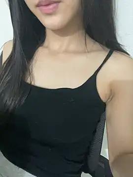 Desi_saraのライブXXXチャット