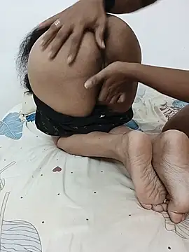 Raat_ki_paarii's Webcam Show