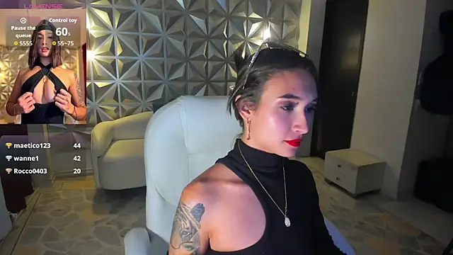 hellen_tease 现场XXX聊天
