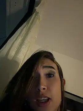 Chat +18 de hellen_tease ao vivo