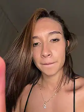 hellen_tease 即時 XXX 聊天