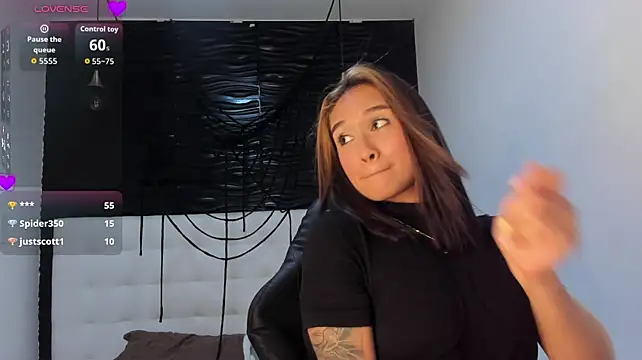 hellen_tease Pertunjukan Webcam